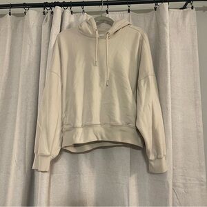 Abercrombie & Fitch Soft AF Hooded Cropped Sweatshirt